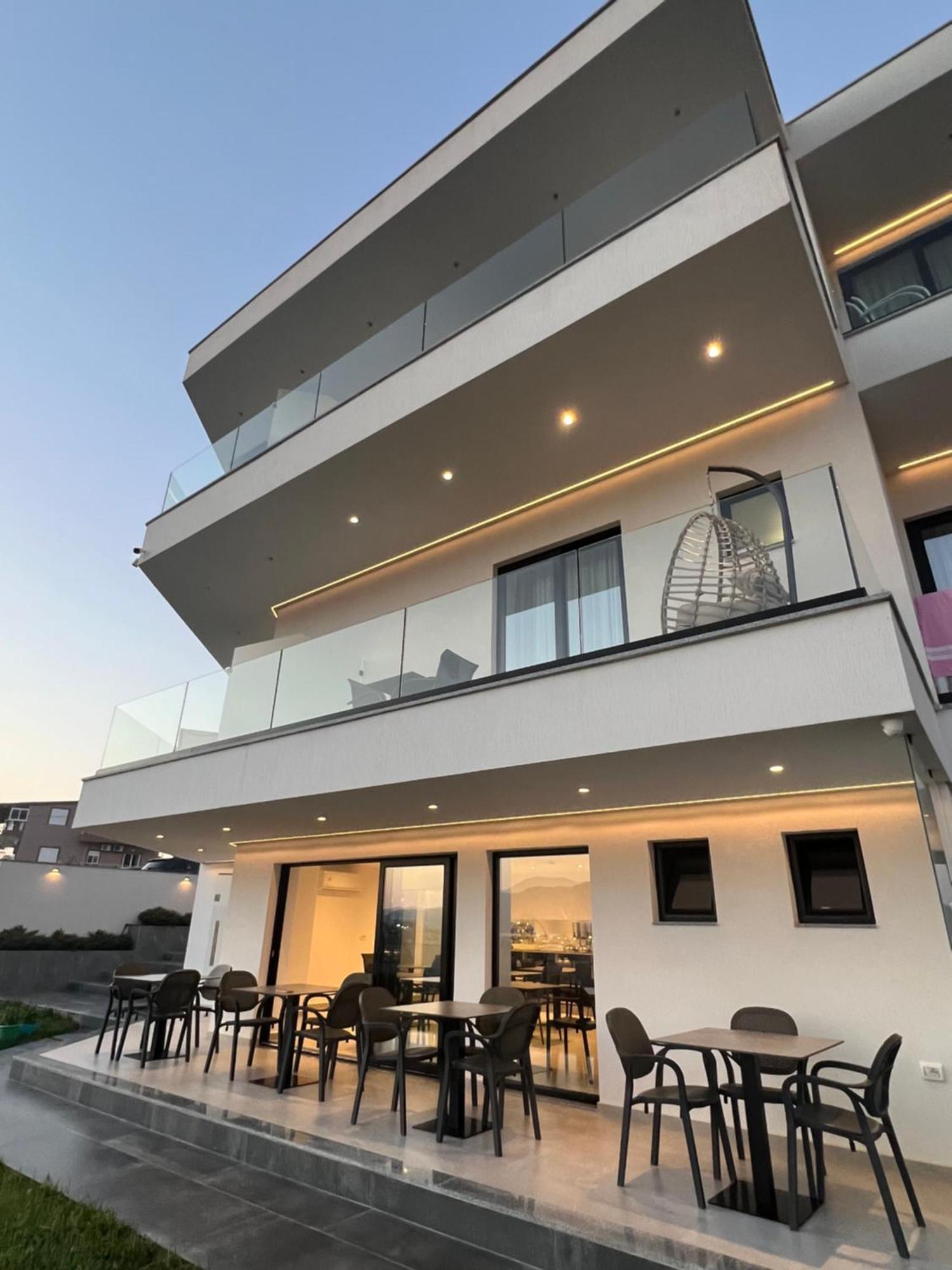 Adele Hotel Ksamil Exterior foto